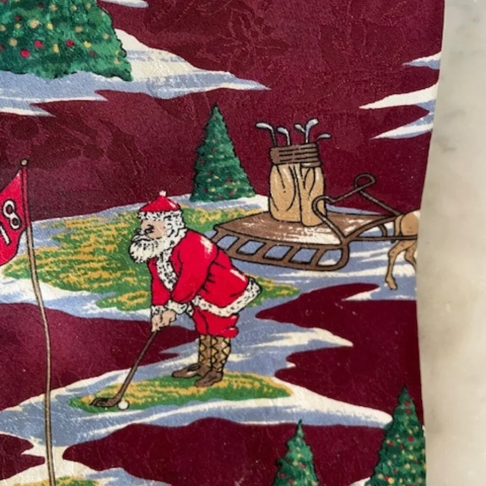 OSCAR DE LA RENTA Vintage Santa Golf Silk Tie
